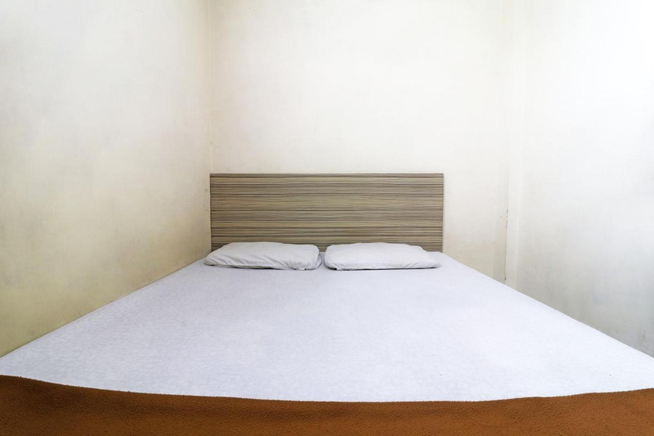 Guest House Taman Sari Syariah Pekanbaru Esterno foto
