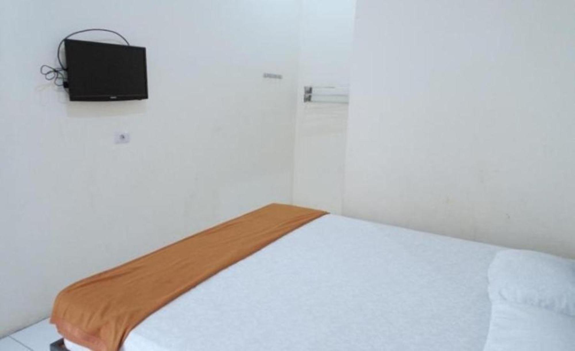Guest House Taman Sari Syariah Pekanbaru Esterno foto