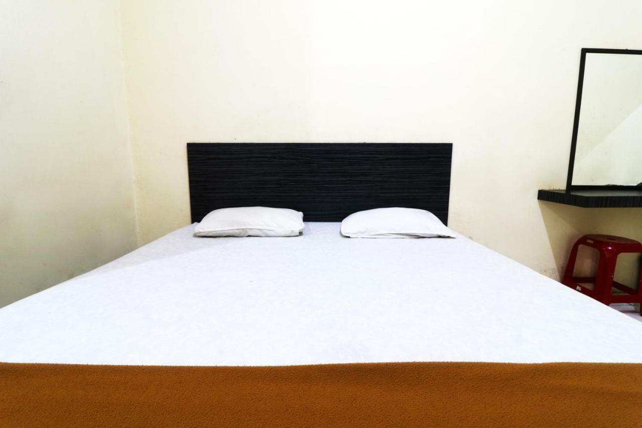 Guest House Taman Sari Syariah Pekanbaru Esterno foto