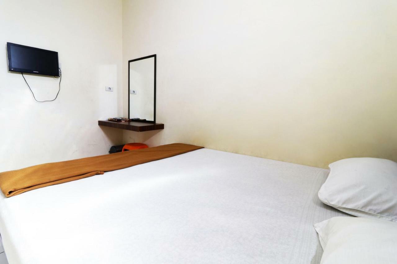Guest House Taman Sari Syariah Pekanbaru Esterno foto
